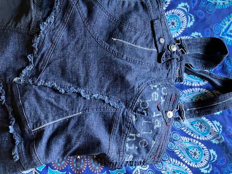 Rifľové šaty, aeropostale,m