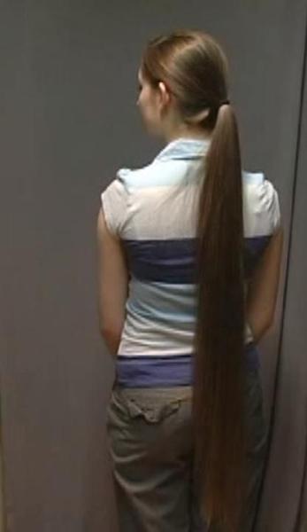 Lámavé konce na dlhých vlasoch