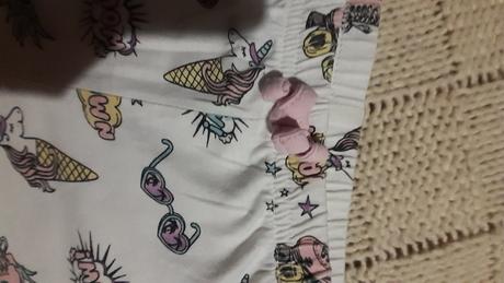 Pyšamové šortky, 140