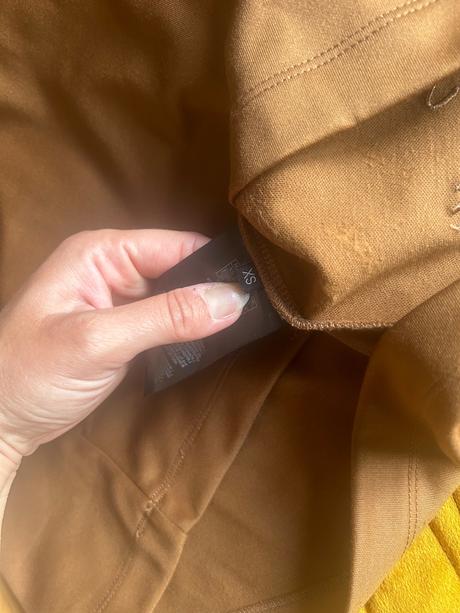 Guess sukna, guess,xs