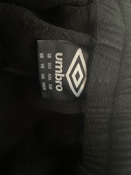 Turisticke nohavice alebo na lyže, mc kinley,140