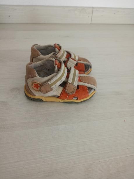 Sandálky 20, protetika,20