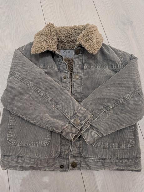 Zara menčestrova bundicka, zara,104