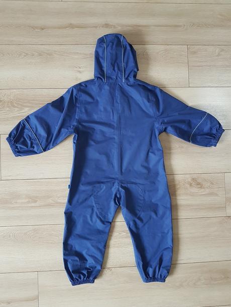 Ľahký nepremokavý overal, 110