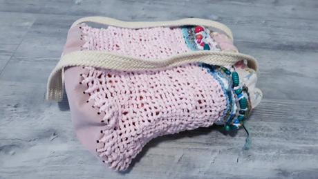 Pudrovo ružová taštička z bavlnenej hrubej priadze, 