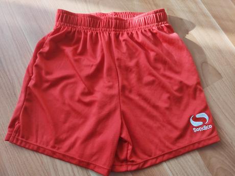 Ponúkam chlapčenské futbalové šortky veľkosť 110, 110