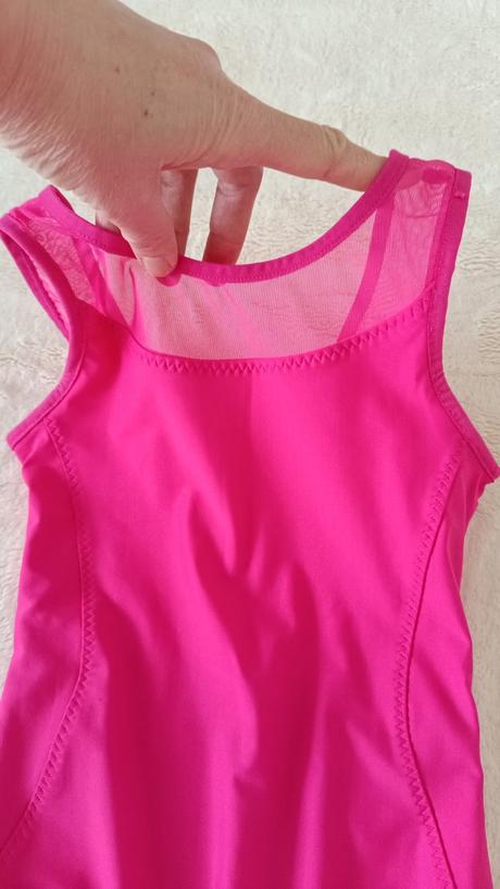 Úbor (body+suknička) na gymnastiku/tanečnú/balet, 122