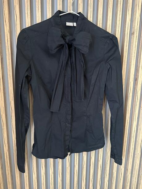 Elegantná košeľa s mašľou, 34