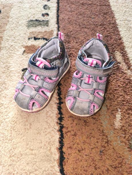 Sandále, protetika,19