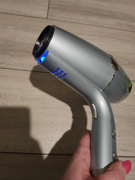 Fén babyliss 2100w,