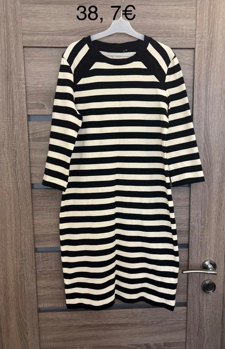 Prúžkované šaty, m