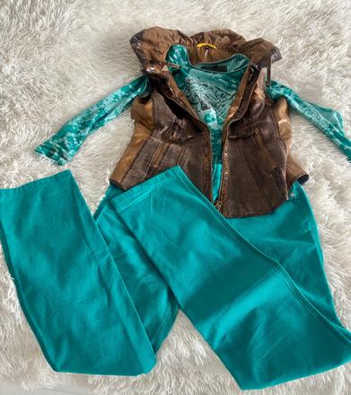 Dámsky, dievčenský komplet zn. sportalm, s