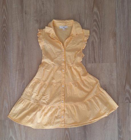 Zlte saty na gombiky, 164