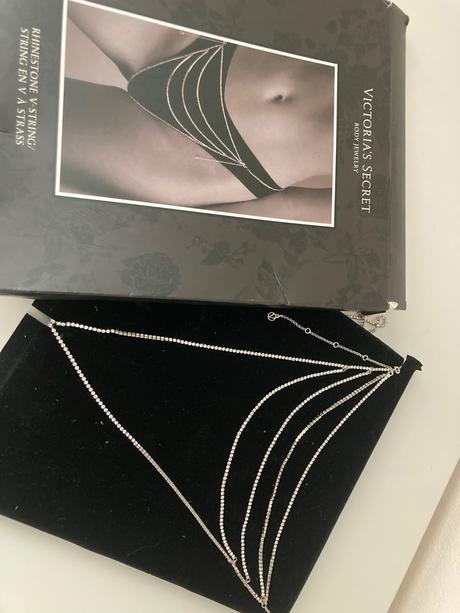Strasova retiazka victorias secret,