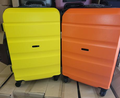 Kufor cestovný 63l,