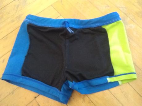 Chlapčenské plavky, 110