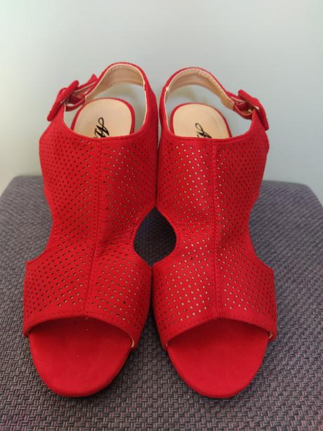 Sandálky, 36 / 38 / 41