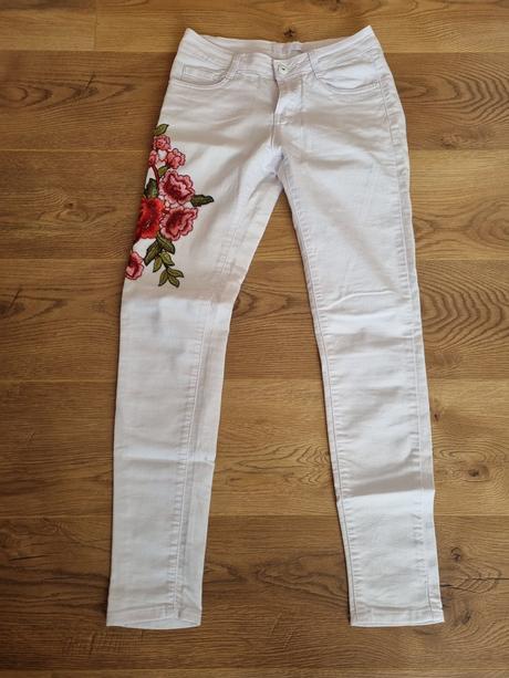 Vyšívané rifle, xs