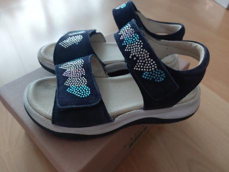 Sandálky, lasocki,30