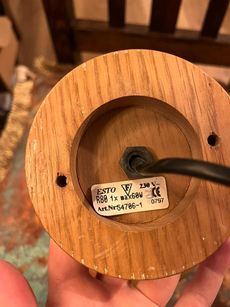 Nastenna drevena retro lampa - nemecko, 