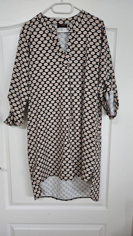 Dámske šaty, m / s