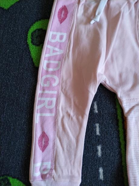 Tepláky handmade, 80