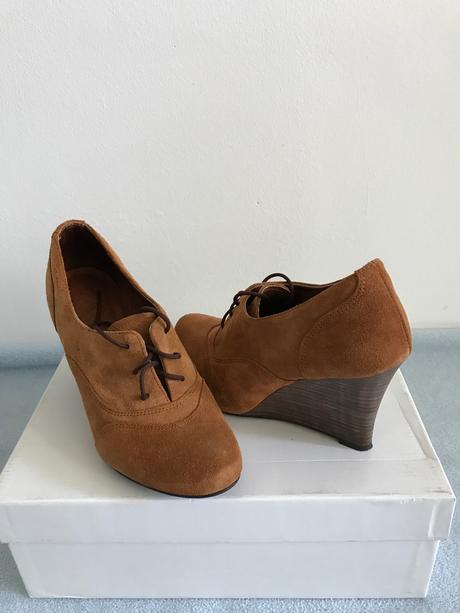 Topánky na platforme - brúsená koža, 37