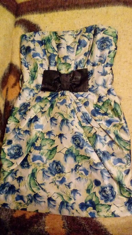 Kvetovane saty, vero moda,m