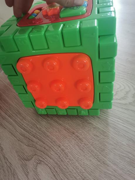 Skladacia interaktívna kocka, 