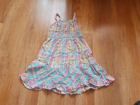 Dievcenske saty, topolino,128