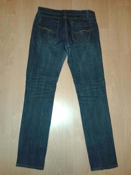 Tmavomodre elasticke rifle, 40