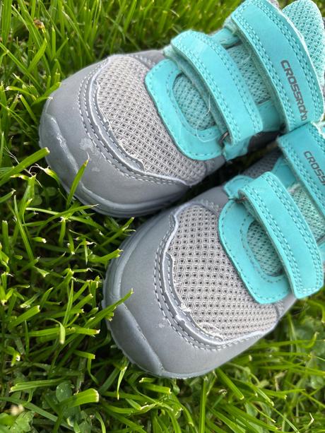 Chlapčenské tenisky / turistická obuv, 29