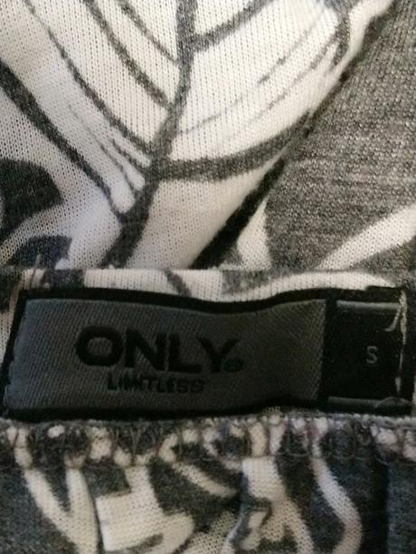 Dámsky sivo biely top, only, only,s