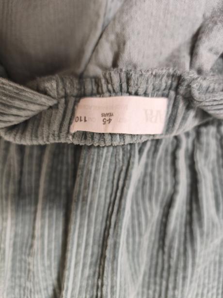 Menčestrová sukňa, zara,110