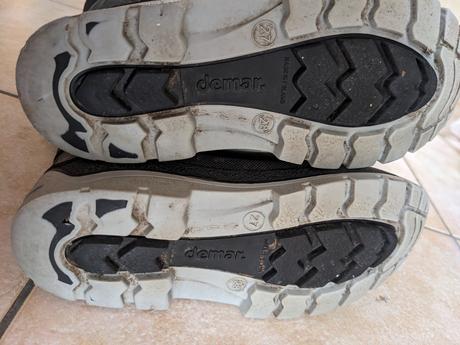 Snehule demar niko 27/28, demar,27