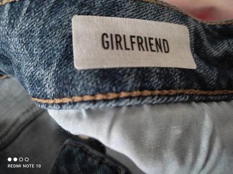 Gilrfriend, orsay,38