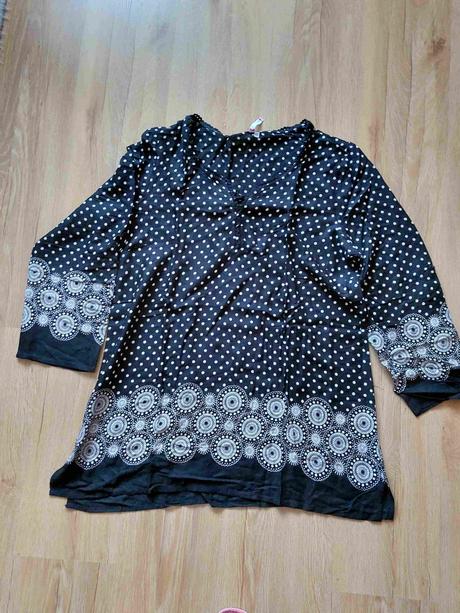 Tunika bodkovaná, 46