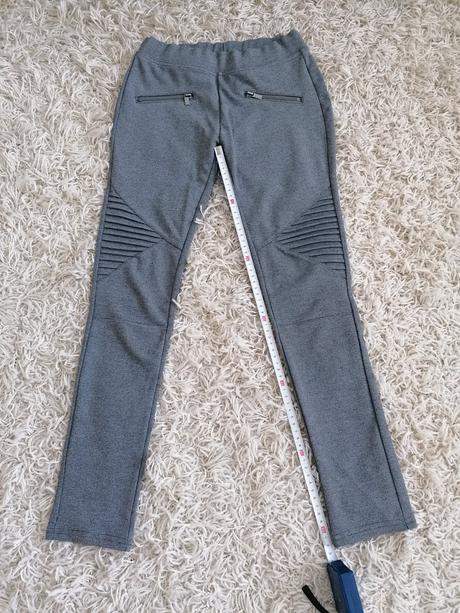 Dievčenské džegíny c&a, c&a,146