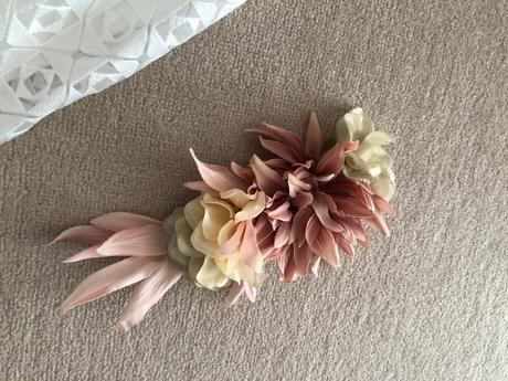 Spoločenské saty pili carrera, 158