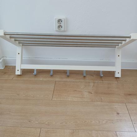 Tjusig vešiak ikea,