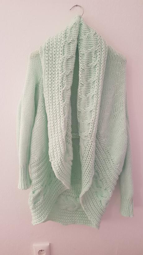 Zelenkavý sveter, m