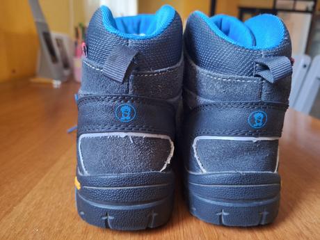 Turistické topánky pre dvojičky, 34