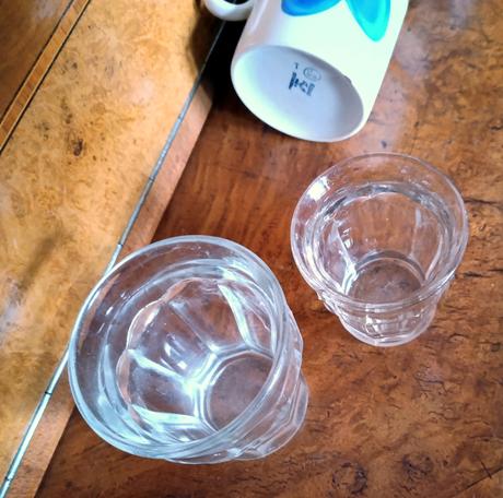 Staré hrnčeky a duritky, 