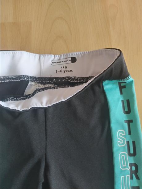 Športové nohavice, 116