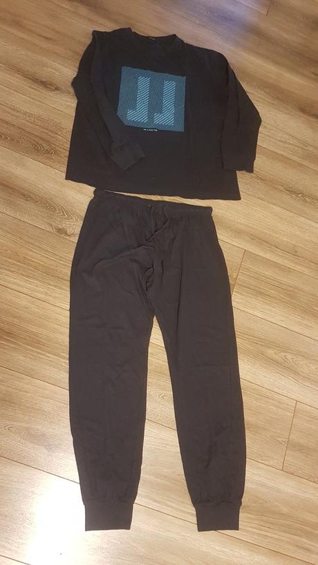 1x opraté bavlnené pyžamo, 158