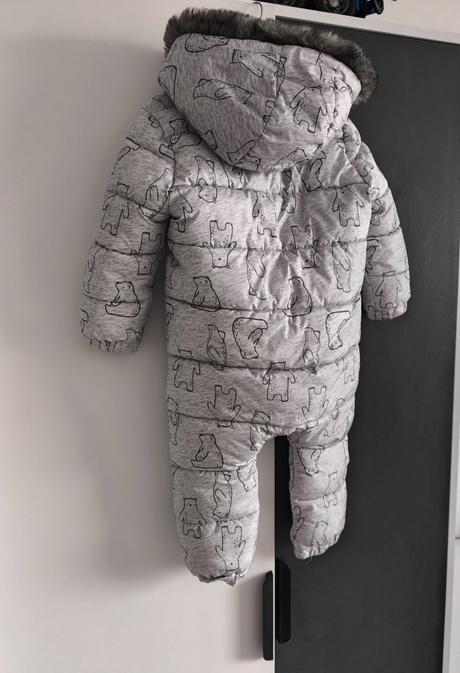 Overal na zimu, f&f,92