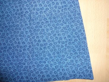 Modra zavinovacia sukna, 152