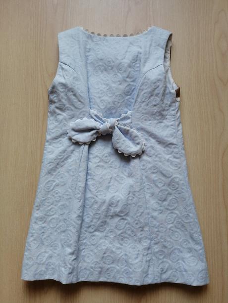 Spolocenske saty, 104