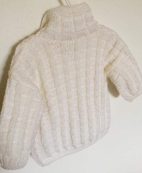 Nenoseny strikovany sveter, 86