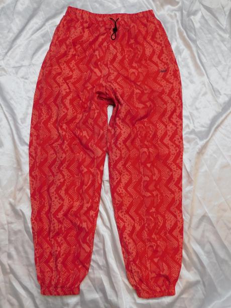 Adidas športove šuštiakové nohavice, adidas,36